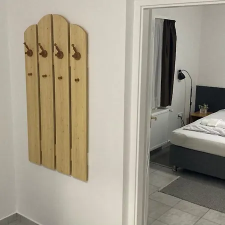 Apartment Aqfel Airport