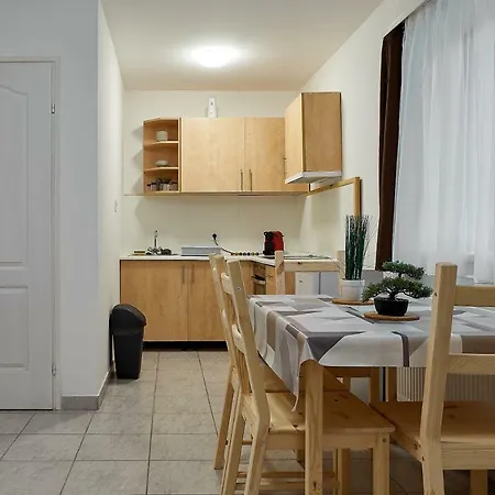 Appartement Aqfel Airport *