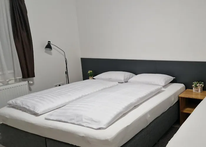 Aqfel Airport Apartament Vecsés