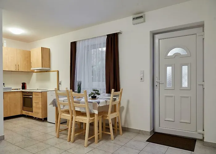 Apartament Aqfel Airport *